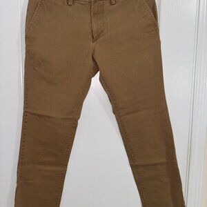 Old Navy Men's Dark Beige Chino 29/30
